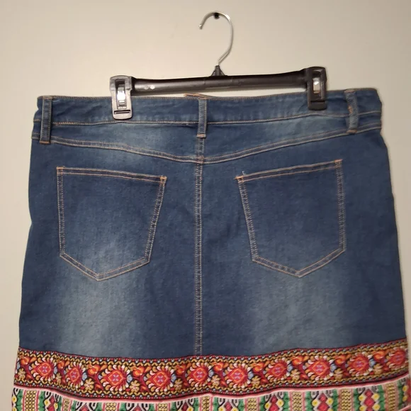 Cato Tribal Aztec Fringe Denim Skirt.  Size 16 NWT - Picture 7 of 16